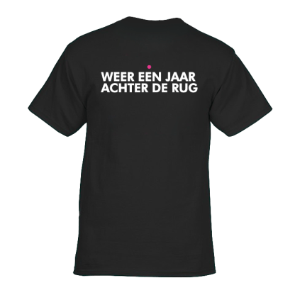 weer een jaar achter de rug tshirt zwart